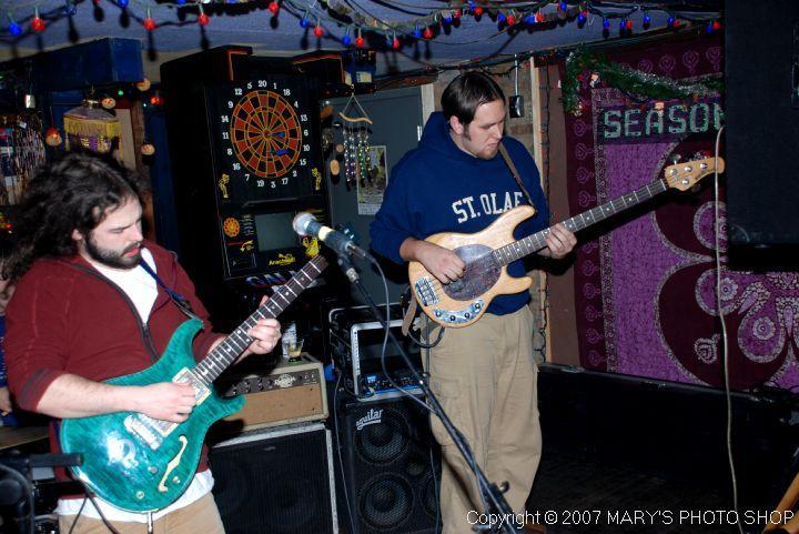 Down Lo Band (90)